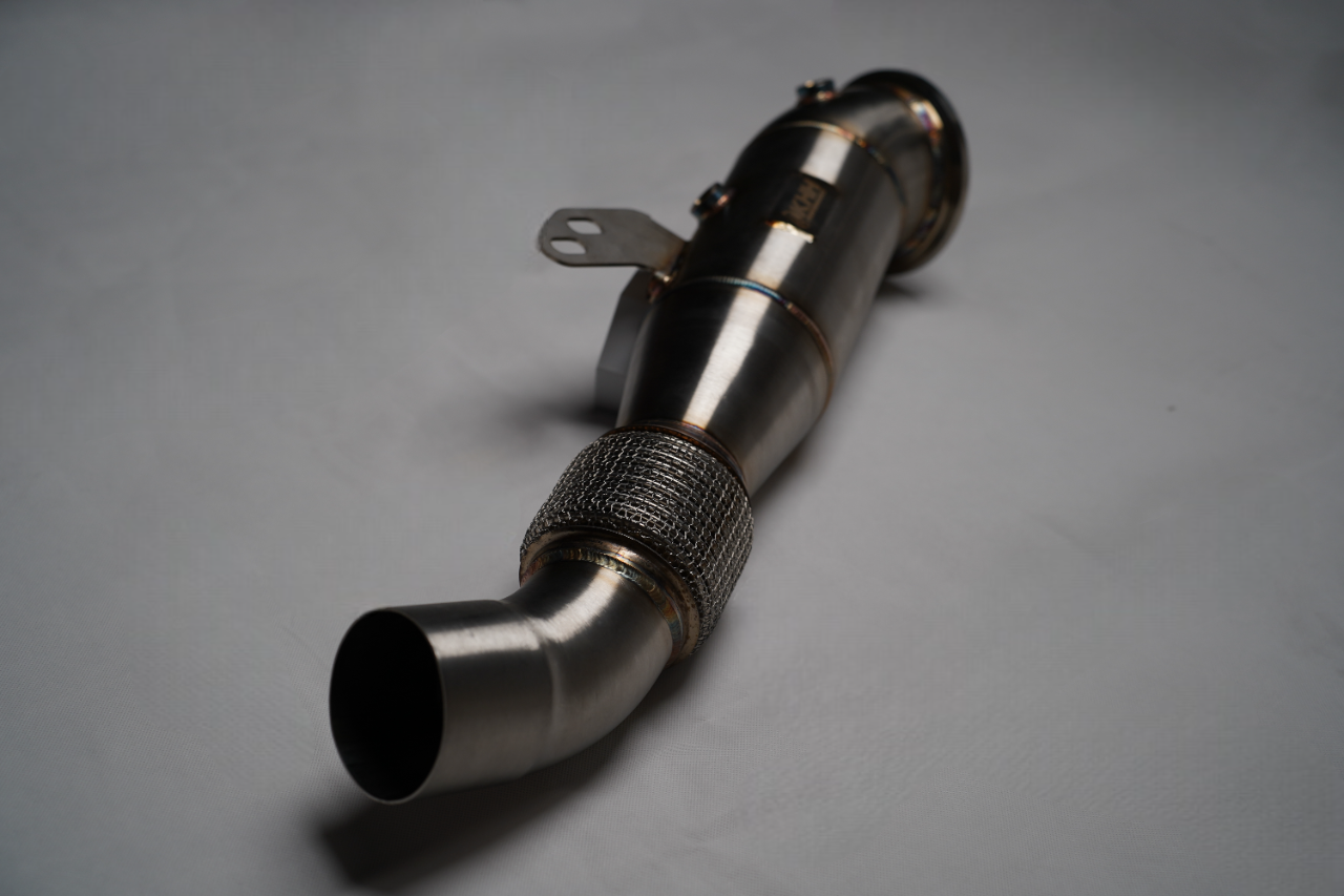 BMW 340i Downpipe